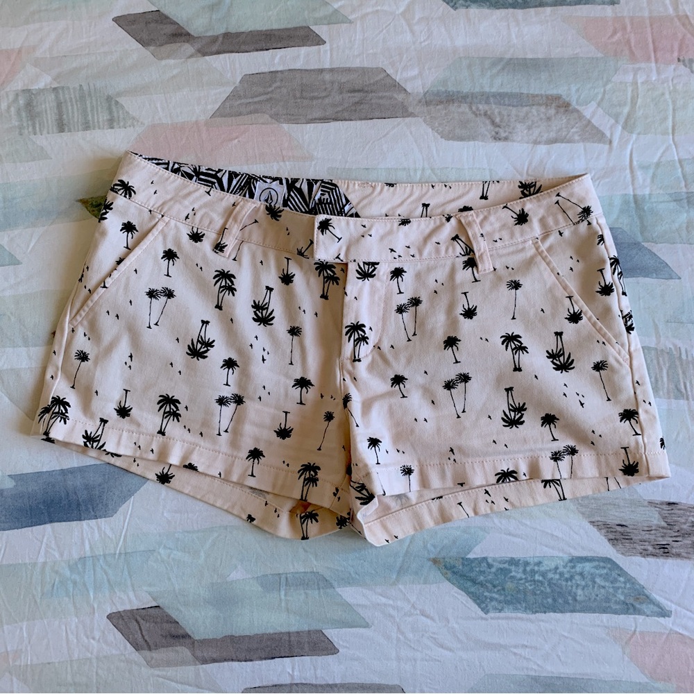 Low Rise Frochickie 2.5” shorts